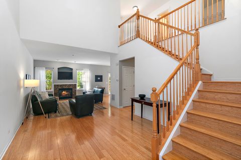 Tiny photo for 1823 Kelberg Avenue, Hoffman Estates, IL 60192 (MLS # 12491207)