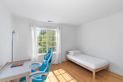Tiny photo for 1823 Kelberg Avenue, Hoffman Estates, IL 60192 (MLS # 12491207)