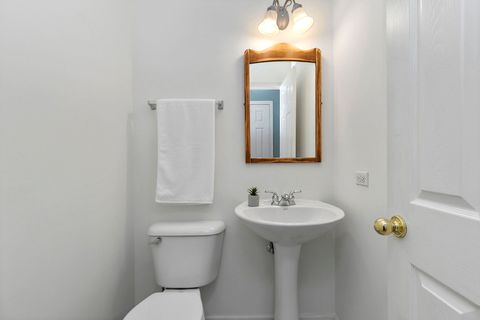 Tiny photo for 1823 Kelberg Avenue, Hoffman Estates, IL 60192 (MLS # 12491207)