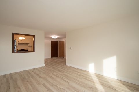 Tiny photo for 2320 N Nordica Avenue #411, Chicago, IL 60707 (MLS # 12545804)