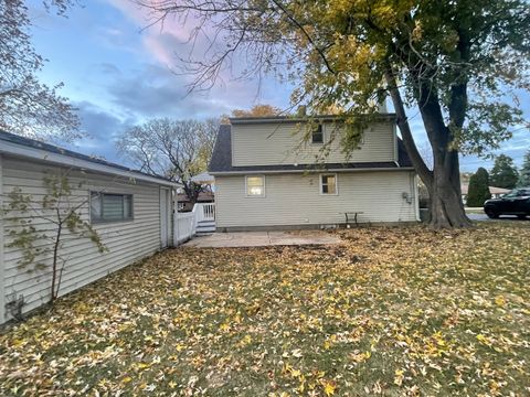 Tiny photo for 321 Janet Avenue, Darien, IL 60561 (MLS # 12515450)