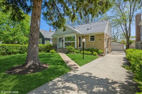 235 Nordica Avenue Glenview IL 60025