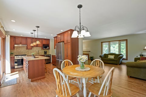 Tiny photo for 1120 Concord Lane, Hoffman Estates, IL 60192 (MLS # 12724107)