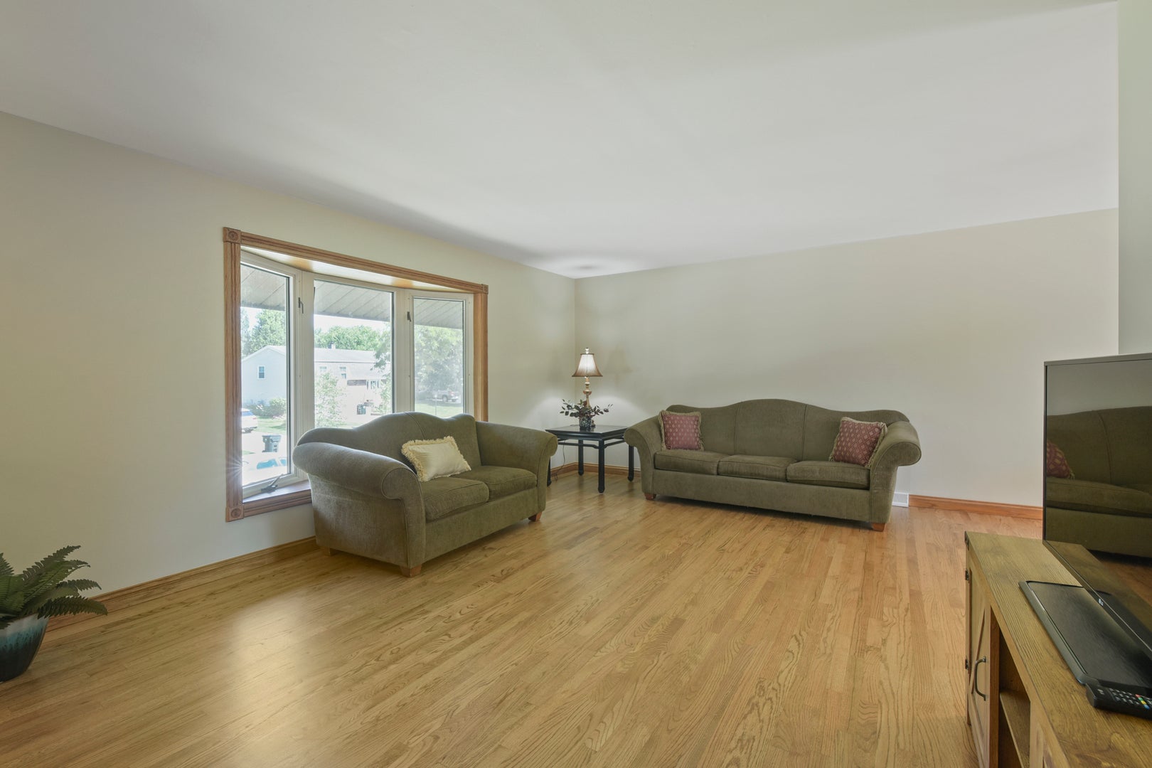 1120 Concord Lane
