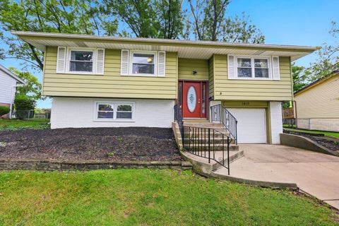 Photo of 1419 Hampton Lane, Schaumburg, IL 60193 (MLS # 12751065)