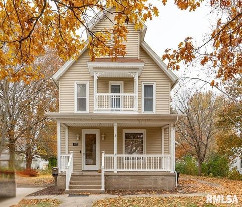 Photo of 307 E COURT Street, Cambridge, IL 61238 (MLS # QC4269212)