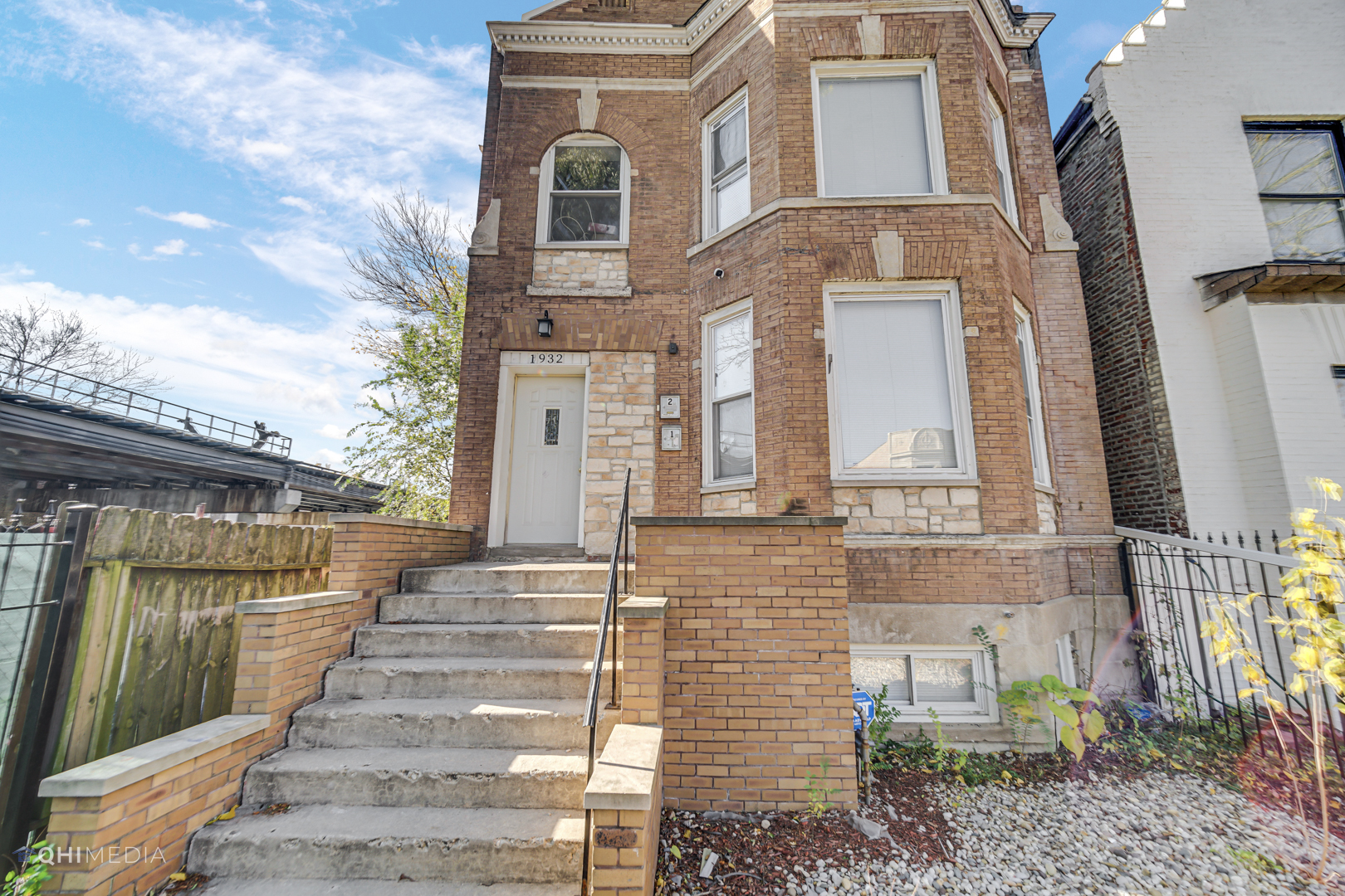 1932 S Sawyer Avenue 2