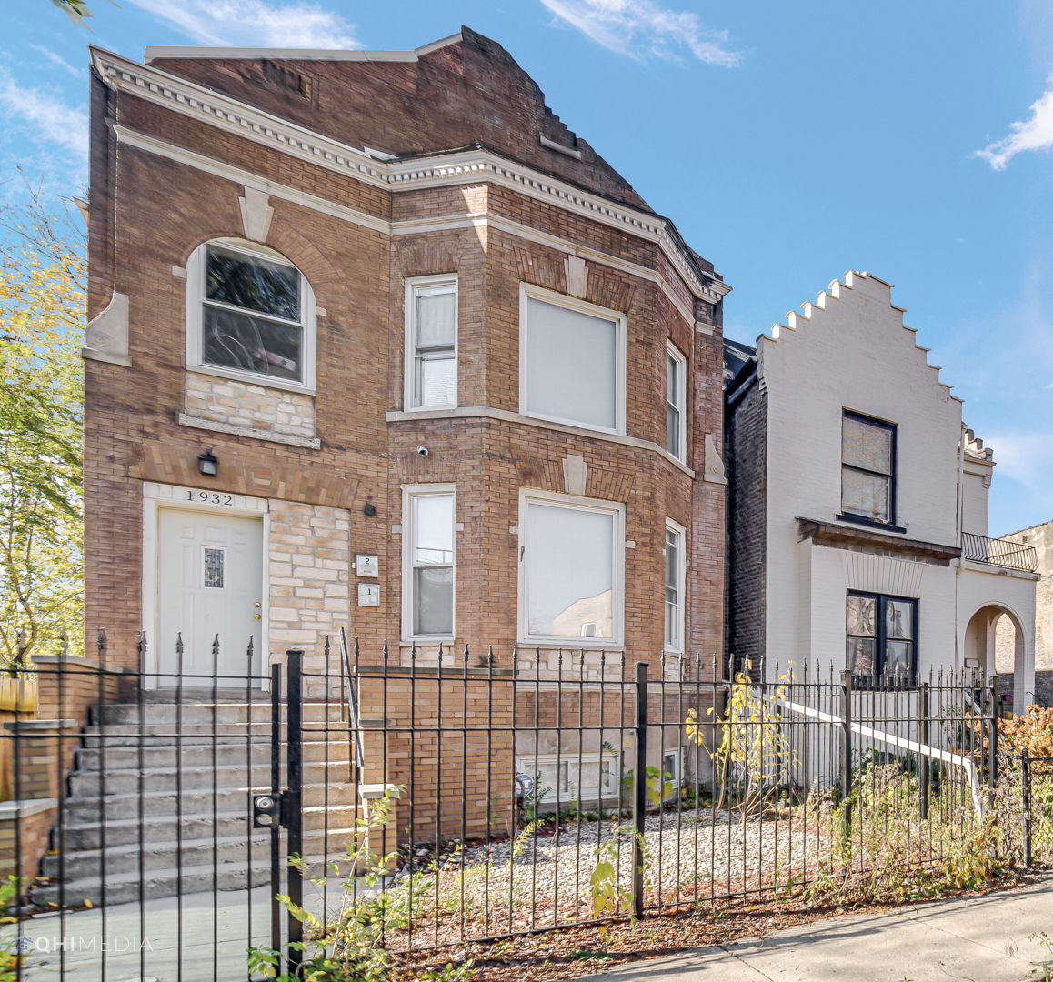 1932 S Sawyer Avenue 2