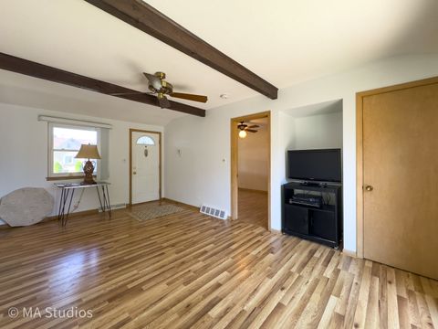 Tiny photo for 8636 40th Street, Lyons, IL 60534 (MLS # 12506127)