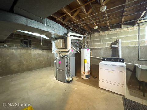 Tiny photo for 8636 40th Street, Lyons, IL 60534 (MLS # 12506127)