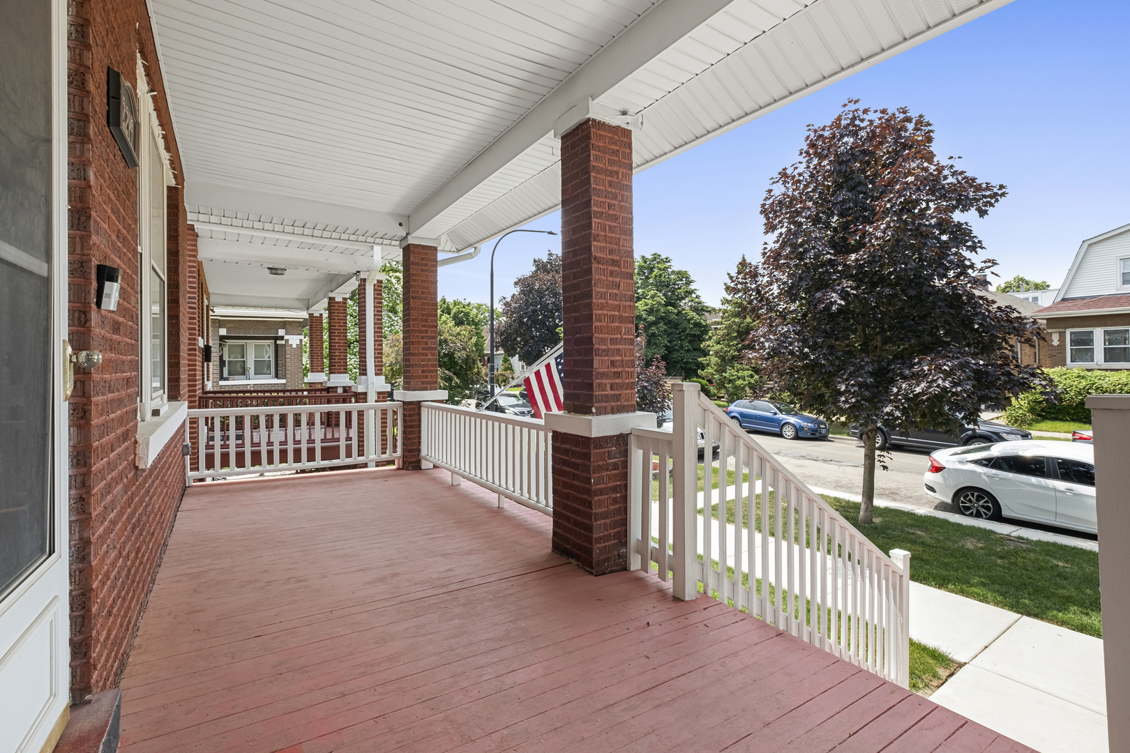2219 S 60th Court