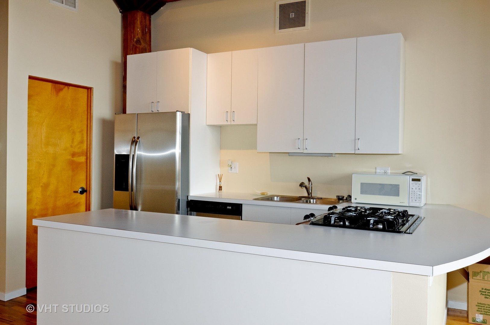 1000 W Washington Boulevard 348
