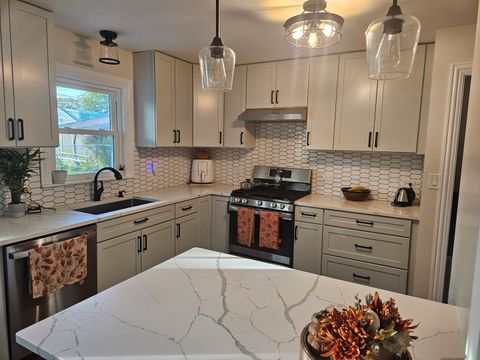 Tiny photo for 614 Forest Road, La Grange Park, IL 60526 (MLS # 12527757)