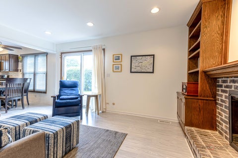 Tiny photo for 135 Newtown Drive, Buffalo Grove, IL 60089 (MLS # 12684344)
