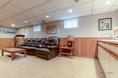 Tiny photo for 135 Newtown Drive, Buffalo Grove, IL 60089 (MLS # 12684344)