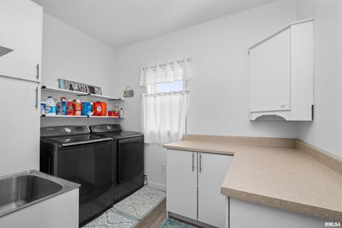 Tiny photo for 1335 N UTAH Avenue, Davenport, IA 52804 (MLS # 12623568)