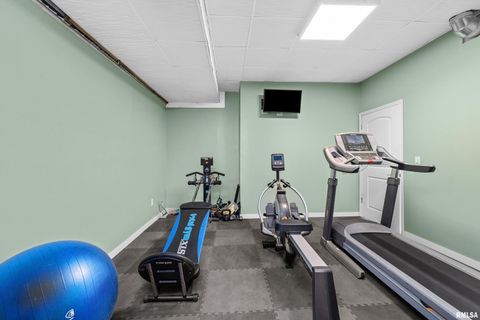 Tiny photo for 1335 N UTAH Avenue, Davenport, IA 52804 (MLS # 12623568)