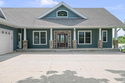 Tiny photo for 1335 N UTAH Avenue, Davenport, IA 52804 (MLS # 12623568)