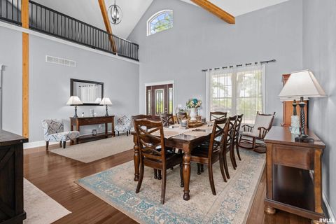 Tiny photo for 1335 N UTAH Avenue, Davenport, IA 52804 (MLS # 12623568)