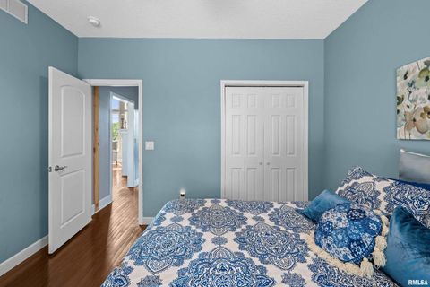 Tiny photo for 1335 N UTAH Avenue, Davenport, IA 52804 (MLS # 12623568)