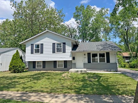 Photo of 4240 Greenbrier Lane, Richton Park, IL 60471 (MLS # 12416245)