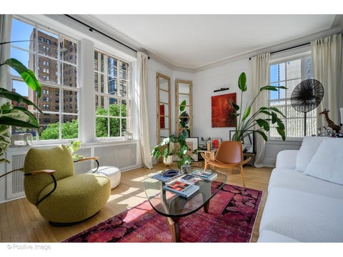 Tiny photo for 1200 N Lake Shore Drive #405, Chicago, IL 60610 (MLS # 12790531)