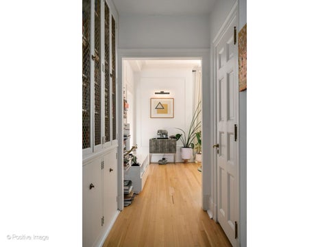 Tiny photo for 1200 N Lake Shore Drive #405, Chicago, IL 60610 (MLS # 12790531)