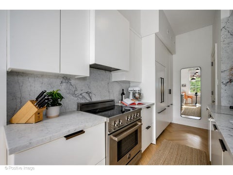 Tiny photo for 1200 N Lake Shore Drive #405, Chicago, IL 60610 (MLS # 12790531)