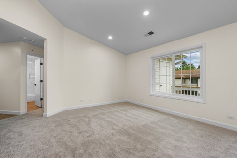 Tiny photo for 1727 W Hawkes Street #8, Arlington Heights, IL 60004 (MLS # 12756828)