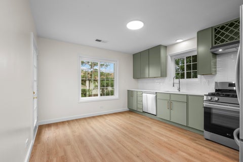 Tiny photo for 1727 W Hawkes Street #8, Arlington Heights, IL 60004 (MLS # 12756828)