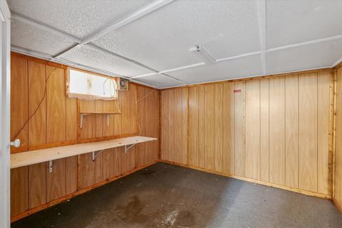 Tiny photo for 811 W Harvard Street, Champaign, IL 61820 (MLS # 12539302)