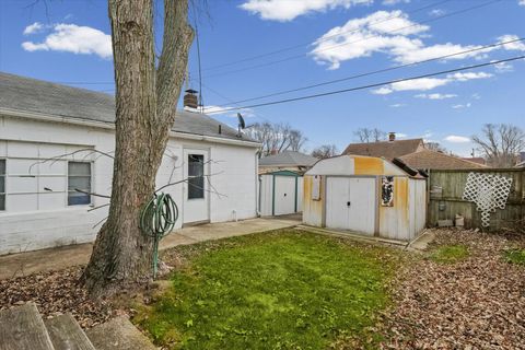 Tiny photo for 811 W Harvard Street, Champaign, IL 61820 (MLS # 12539302)