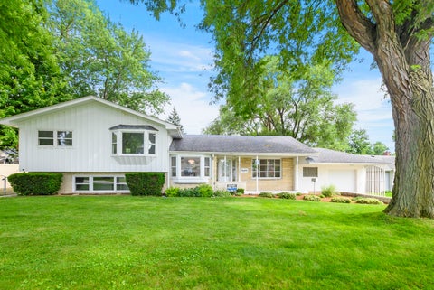 Photo of 4915 Spring Road, Oak Lawn, IL 60453 (MLS # 12736744)