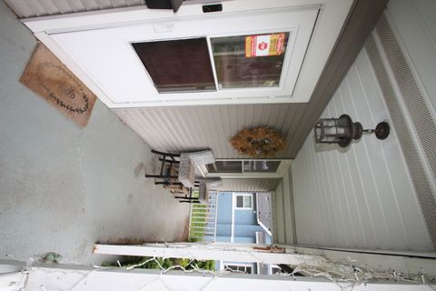 Tiny photo for 1442 W High Street, Davenport, IA 52804 (MLS # 12615110)