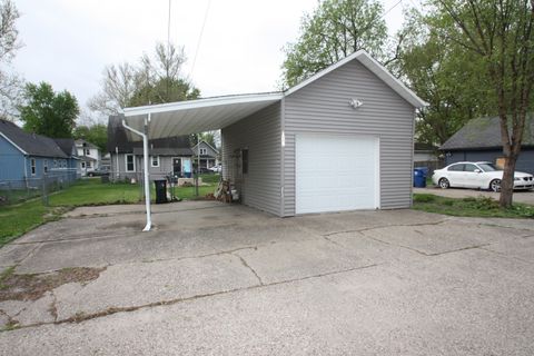 Tiny photo for 1442 W High Street, Davenport, IA 52804 (MLS # 12615110)