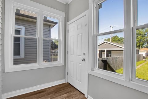 Tiny photo for 9824 S Escanaba Avenue, Chicago, IL 60617 (MLS # 12686332)