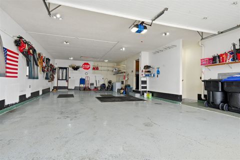 Tiny photo for 59 Bandecon Way, Bloomington, IL 61704 (MLS # 12542368)