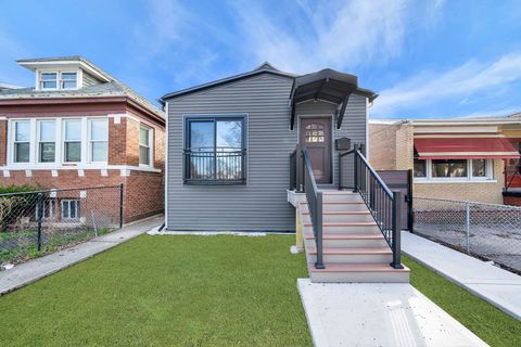 5605 S Rockwell Street Chicago IL 60629