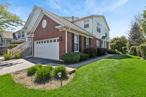 Photo of 1601 MILLBROOK Drive, Algonquin, IL 60102 (MLS # 12683886)
