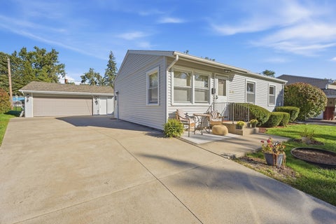 Tiny photo for 9110 Caddy Court, Orland Park, IL 60462 (MLS # 12780048)