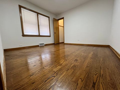 Tiny photo for 7427 TRIPP Avenue, Skokie, IL 60076 (MLS # 12430437)