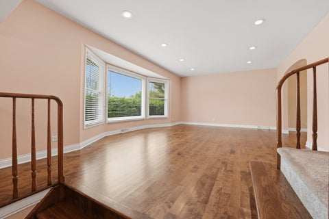 Tiny photo for 4065 Winston Drive, Hoffman Estates, IL 60192 (MLS # 12661006)