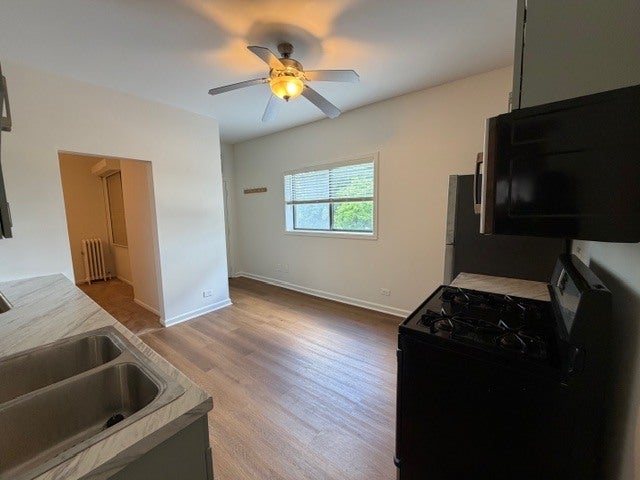 804 W Lakeside Place 201