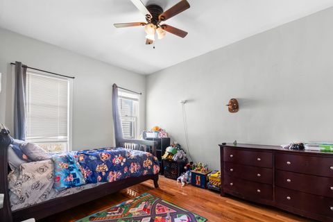 Tiny photo for 192 N Bonnie Brae Avenue, Elmhurst, IL 60126 (MLS # 12568369)