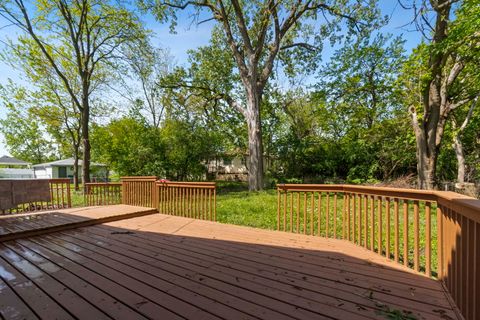 Tiny photo for 192 N Bonnie Brae Avenue, Elmhurst, IL 60126 (MLS # 12568369)