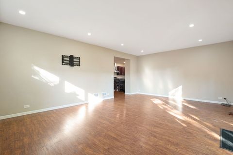 Tiny photo for 9535 S Fairfield Avenue, Evergreen Park, IL 60805 (MLS # 12505899)