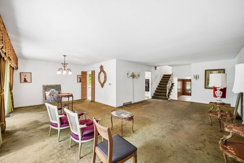 Tiny photo for 2419 Lake Avenue, Wilmette, IL 60091 (MLS # 12671497)