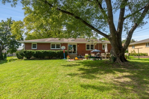 Photo of 3720 Spring Grove Road, Johnsburg, IL 60051 (MLS # 12773238)