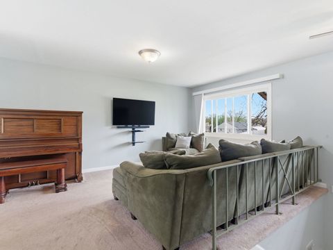 Tiny photo for 7663 Walnut Avenue, Woodridge, IL 60517 (MLS # 12621587)