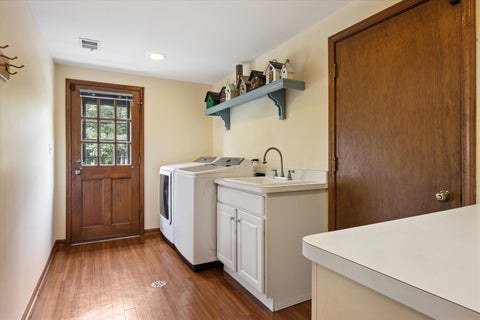 Tiny photo for 8648 Wedgewood Drive, Burr Ridge, IL 60527 (MLS # 12737795)